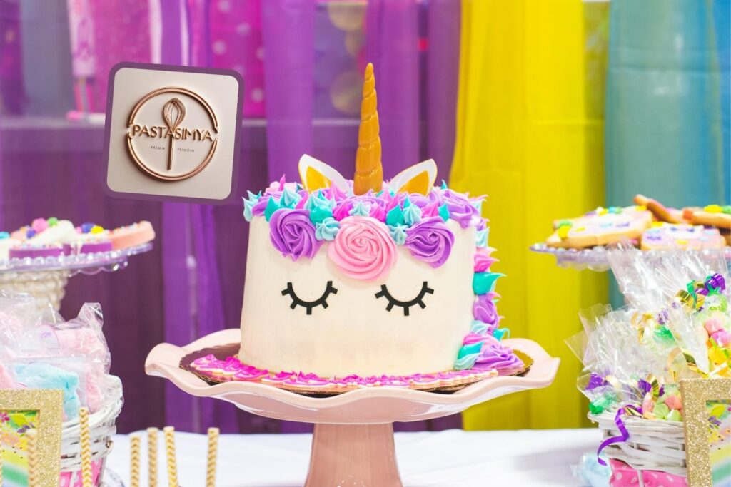 Instagram'da Renkli Görsellere önem ver. Renklerin uyumu çok önemli. Pasta